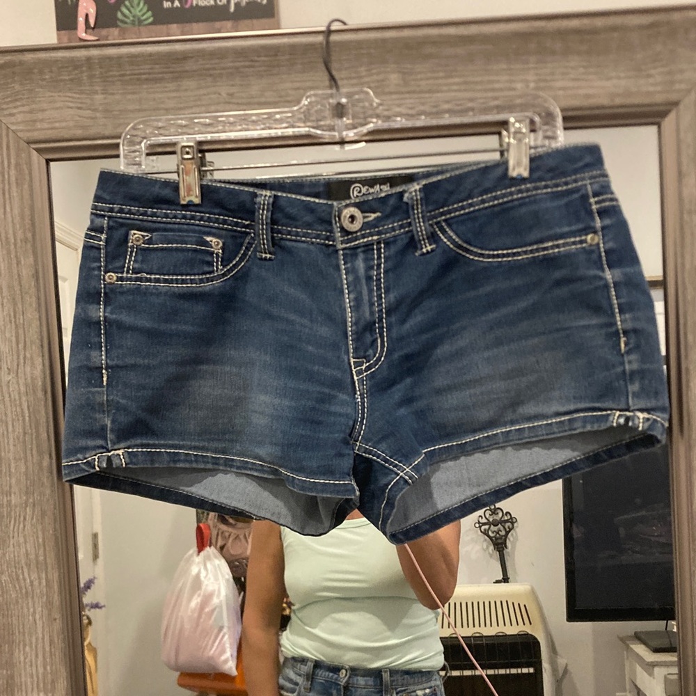 Rewash Women’s Denim Shorts Size 9 Medium Wash Stretch Low Rise Jean Shorts